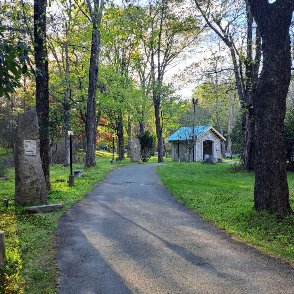outdoor path shrine
